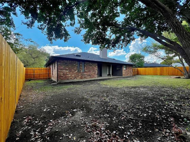 Building Photo - 2 Redford Ct