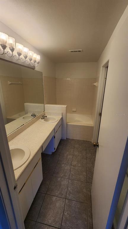Building Photo - 4138 Napa Ct