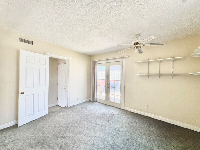 Building Photo - 2-bedroom, 2-bathroom Home Nestled in the ...