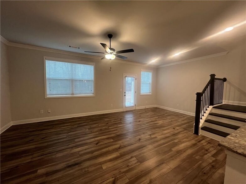 Building Photo - 4561 Cypress Pk Dr