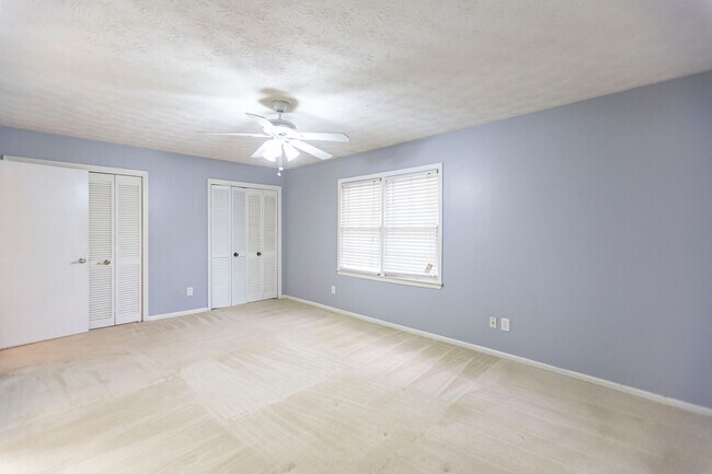 Building Photo - 2bd Townhome in the Heart of Tucker