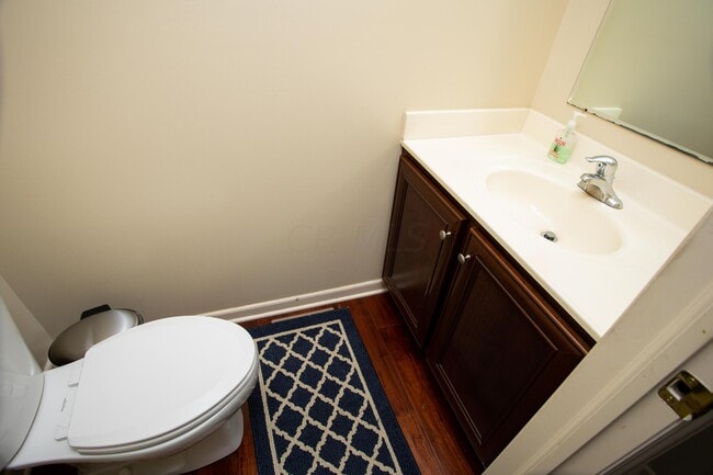 Building Photo - 5830 Prospect Ln