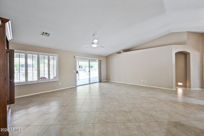 Building Photo - 9222 E Crystal Dr