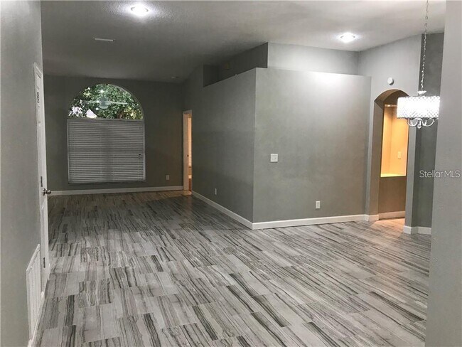 Building Photo - 1211 Dew Bloom Rd