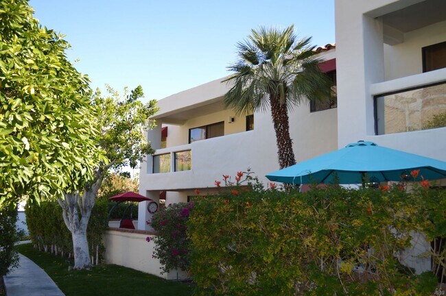 Building Photo - 255 E Avenida Granada