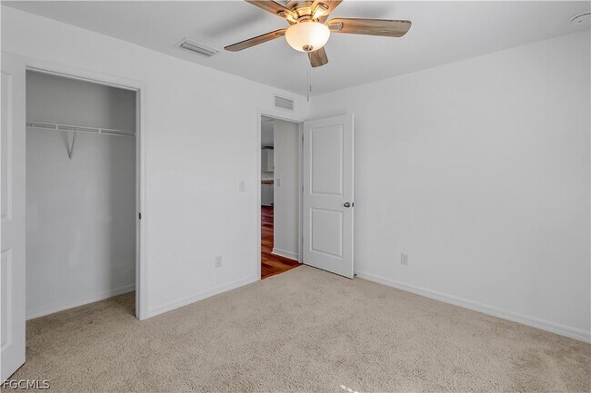 Building Photo - 185 Yager Cir