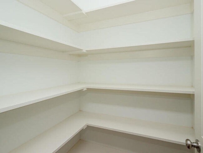 Building Photo - 4547 Willie Daniel Dr