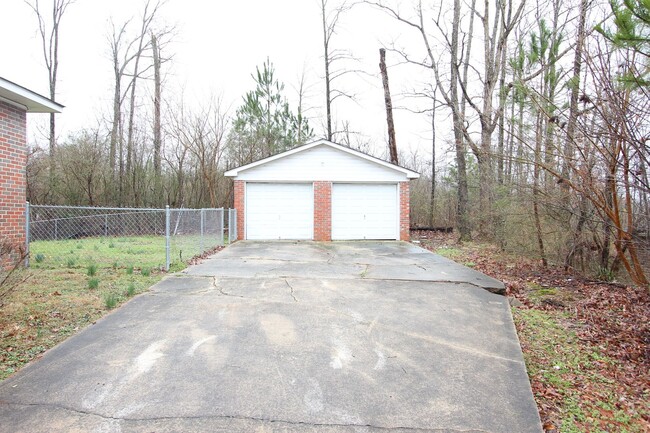 Building Photo - Great Home!  You will want to rent it FOR ...