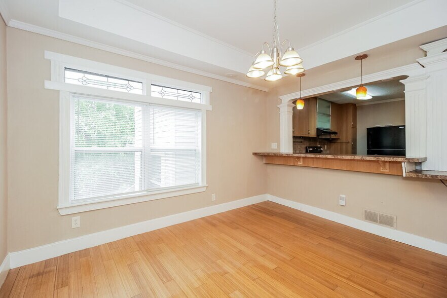 Building Photo - 4275 Cabretta Dr SE