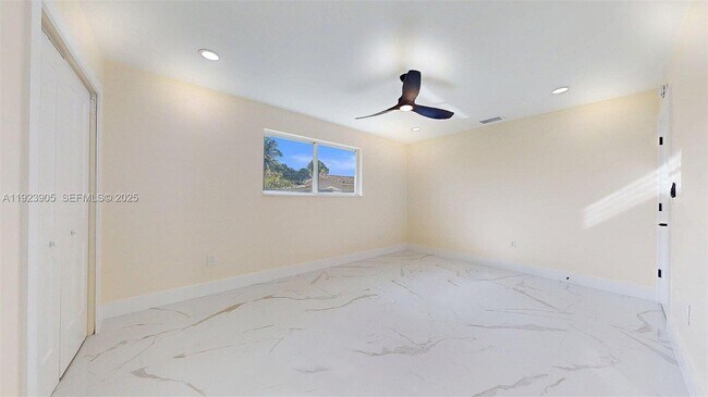 Building Photo - 3801 SW 132nd Ave