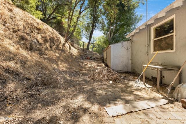 Building Photo - 3412 Barham Blvd