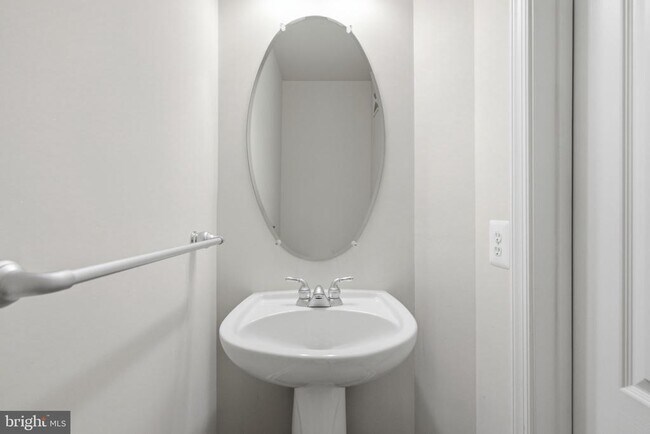 Building Photo - 13624 Dover Cliffs Pl