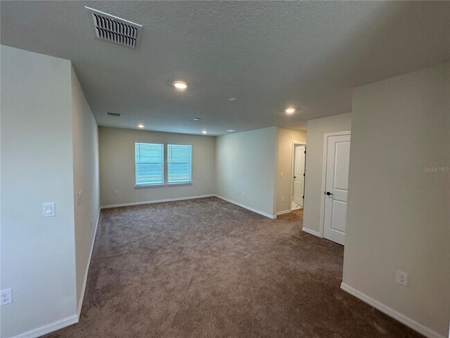 Building Photo - 10355 Parkview Reserve Ln