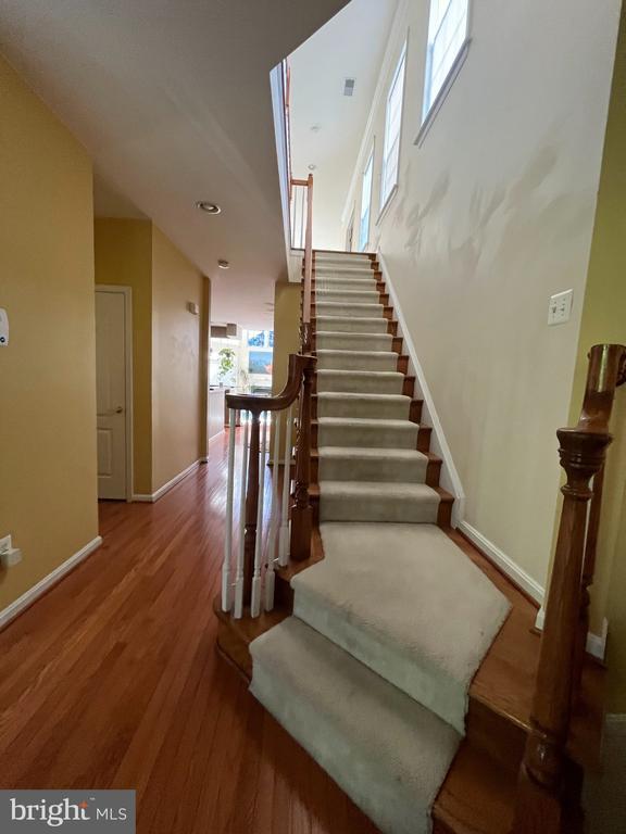 Building Photo - 43326 Columbus St