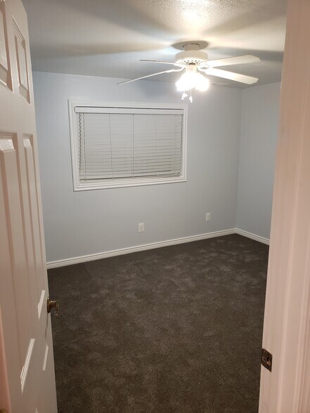 Building Photo - 13347 S 2480 W