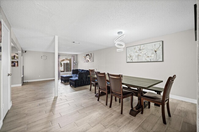Building Photo - 6171 Dryad Dr
