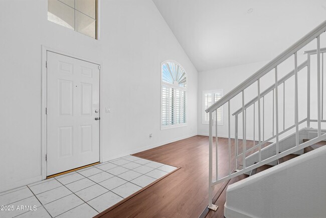 Building Photo - 8121 W Rue De Lamour