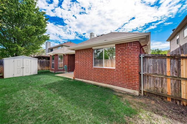 Building Photo - 1811 Creekpark Trail