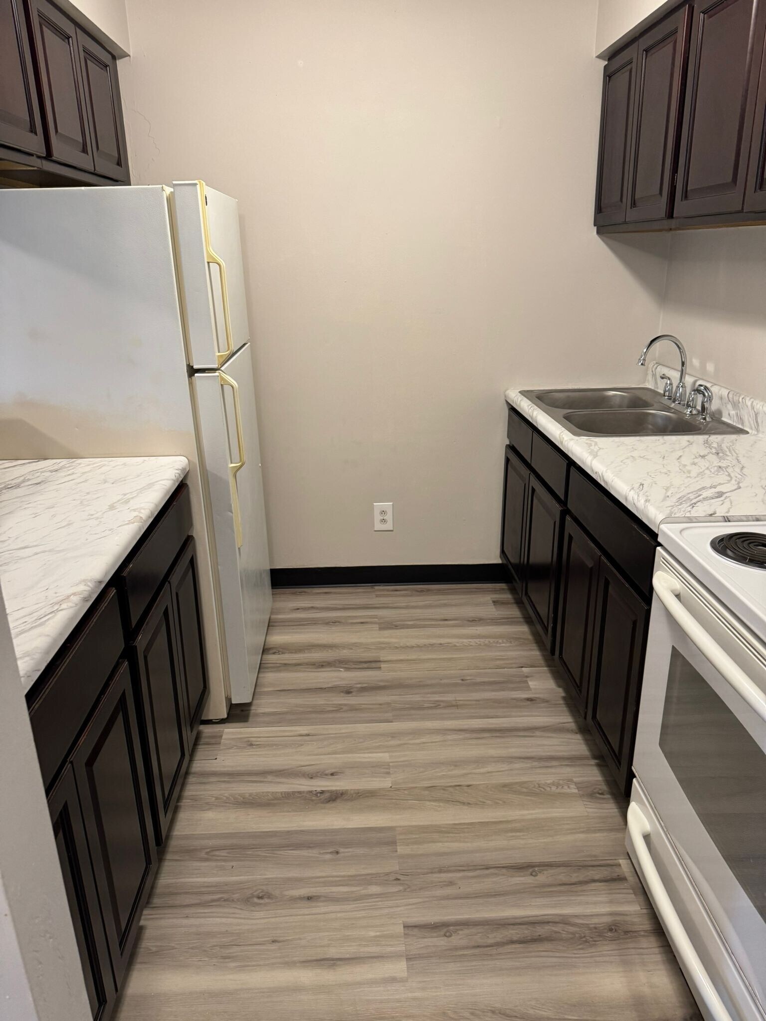 Building Photo - 221 Cookstown New Egypt Rd