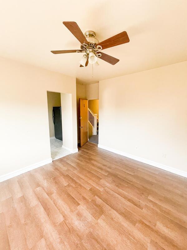 Building Photo - 3500 Elm St