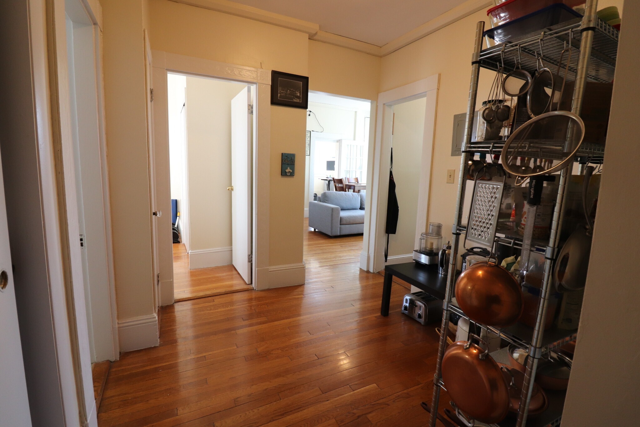 Building Photo - 1477 Beacon St