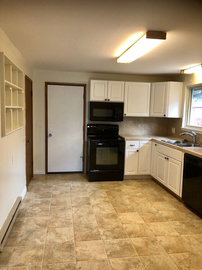 Building Photo - 19857ham