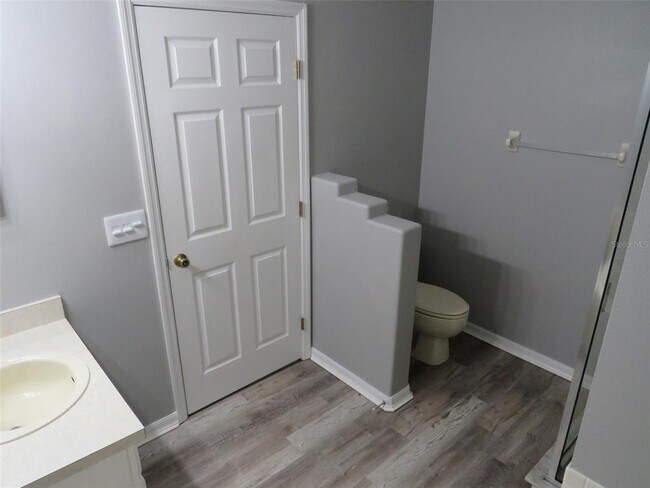 Building Photo - 16625 Palm Spring Dr