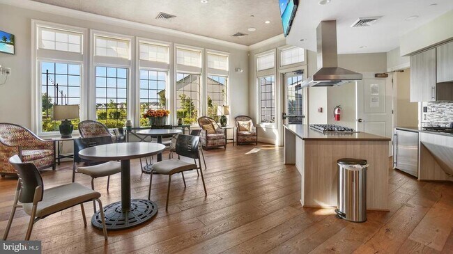 Building Photo - 2871 Broad Wing Dr