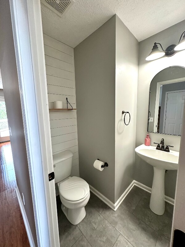 Building Photo - 142 Braxton Park Ln