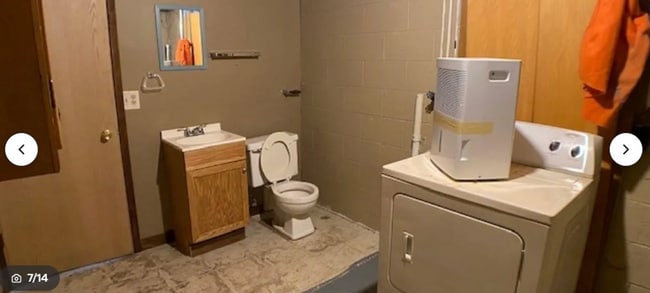 Building Photo - 6984 Shattuck Rd