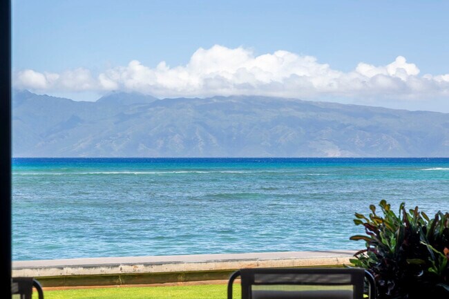 Building Photo - 4471 Lower Honoapiilani Rd