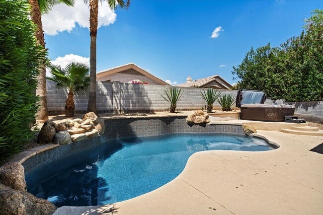 Building Photo - 8158 E Rita Dr