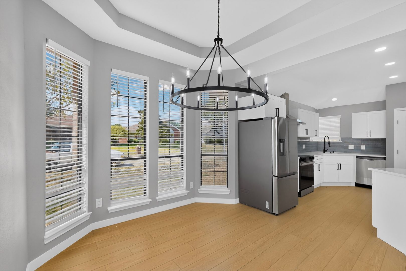 Building Photo - 2522 Larkspur Ln