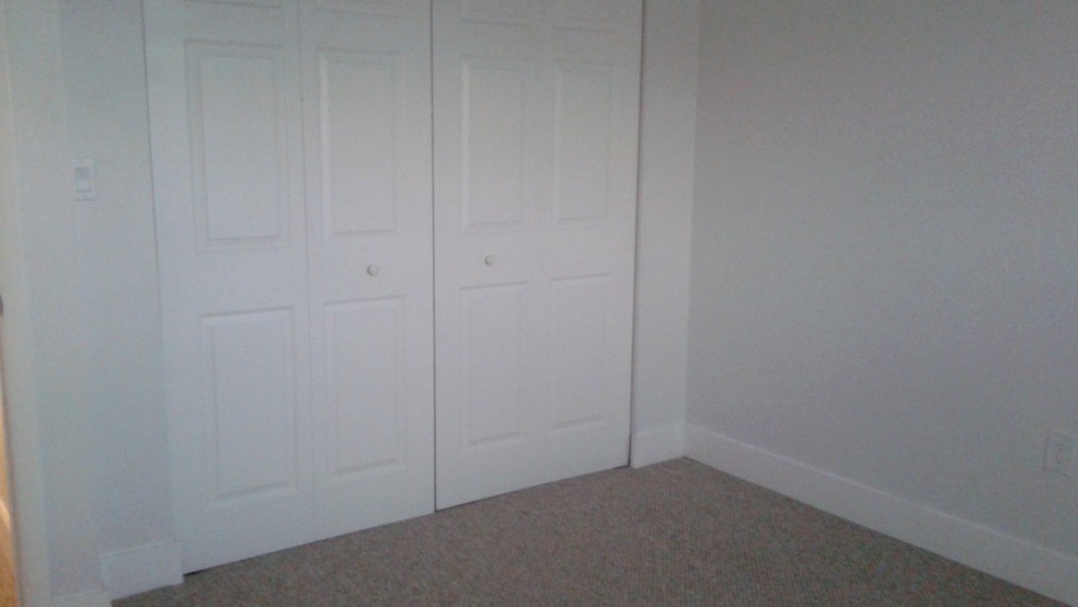 Closet in guest room - 9405 W Flagler St