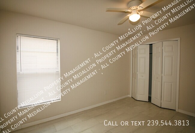 Building Photo - 1309 SE 8th Pl