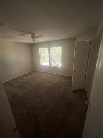 Building Photo - 4256 Meadowknoll Dr