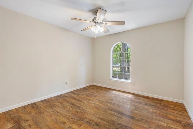 Building Photo - 12106 Gray Oak Pl