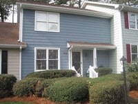 Building Photo - 1583 Laureldale Dr