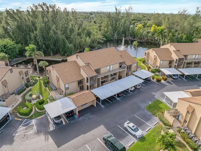Building Photo - 15761 Windward Way Cir