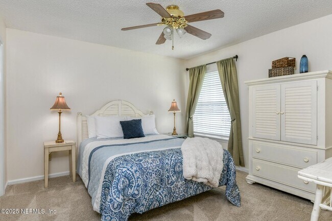 Building Photo - 7596 Fawn Lake Dr N