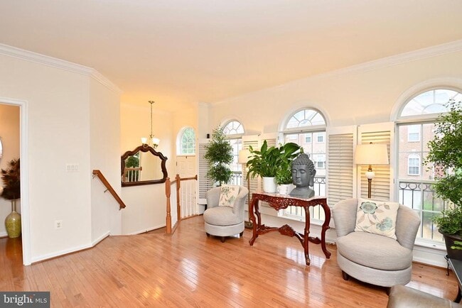 Building Photo - 8240 Gunston Commons Way