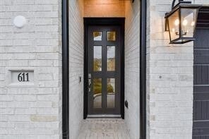 Building Photo - 611 Sand Branch Dr