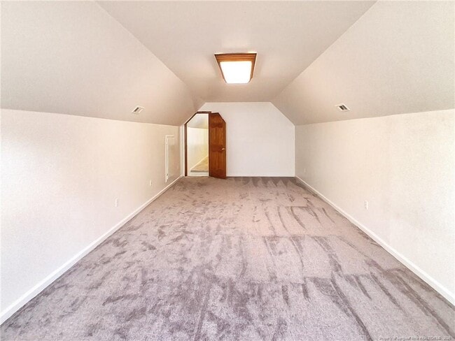 Building Photo - 9310 Creek Path Pl