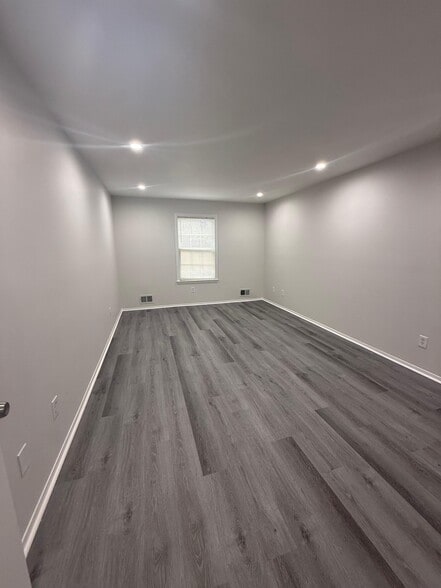 Building Photo - 1255 NJ-166