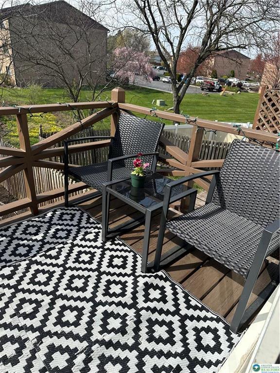 Building Photo - 4591 N Hedgerow Dr