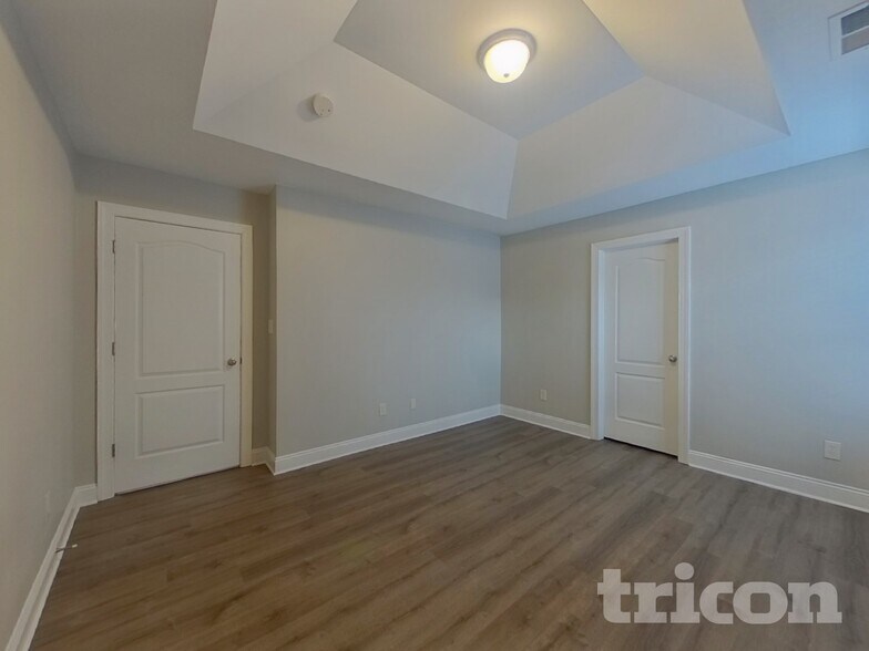 Building Photo - 428 Castlebury Ct