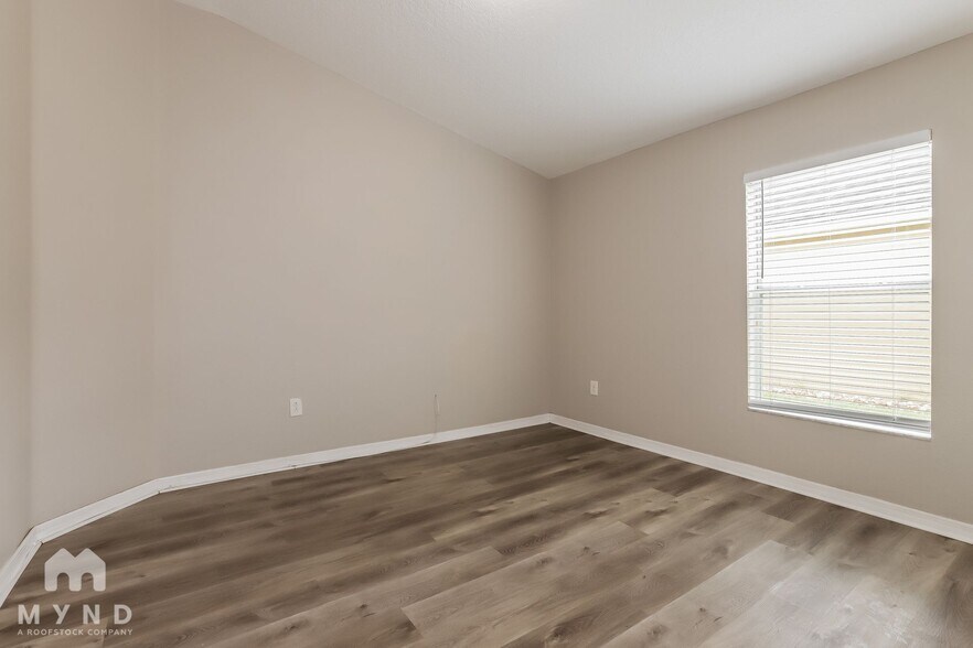 Building Photo - 12526 Cricklewood Dr