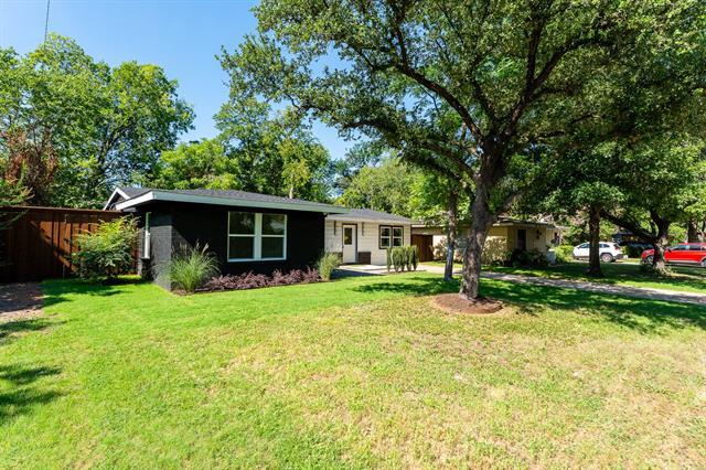 Building Photo - 2354 San Marcus Ave