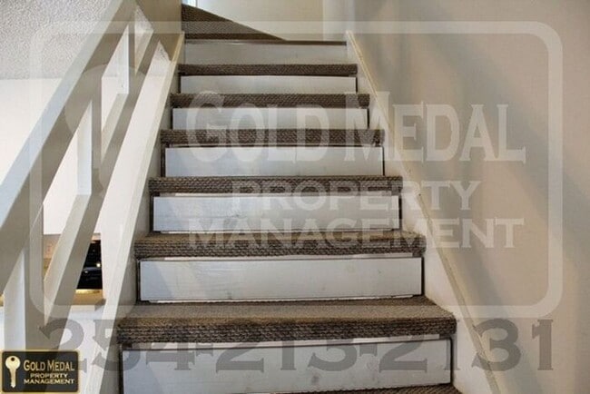 Building Photo - 503 Longhorn Cir