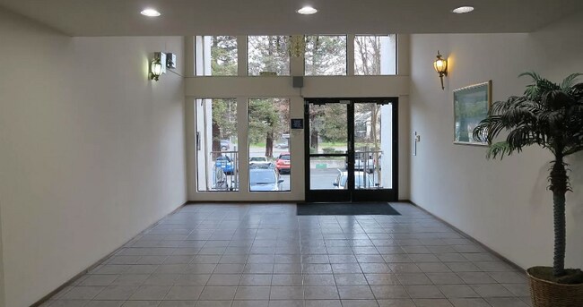 Building Photo - 39993 Fremont Blvd